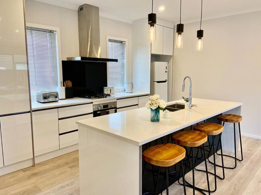 Morden Spacious New House Χάμιλτον Εξωτερικό φωτογραφία