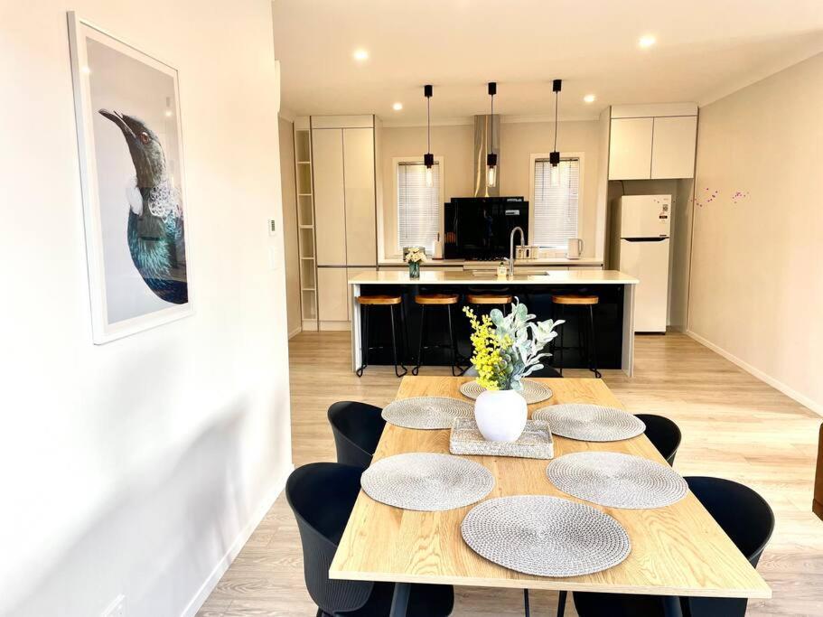 Morden Spacious New House Χάμιλτον Εξωτερικό φωτογραφία